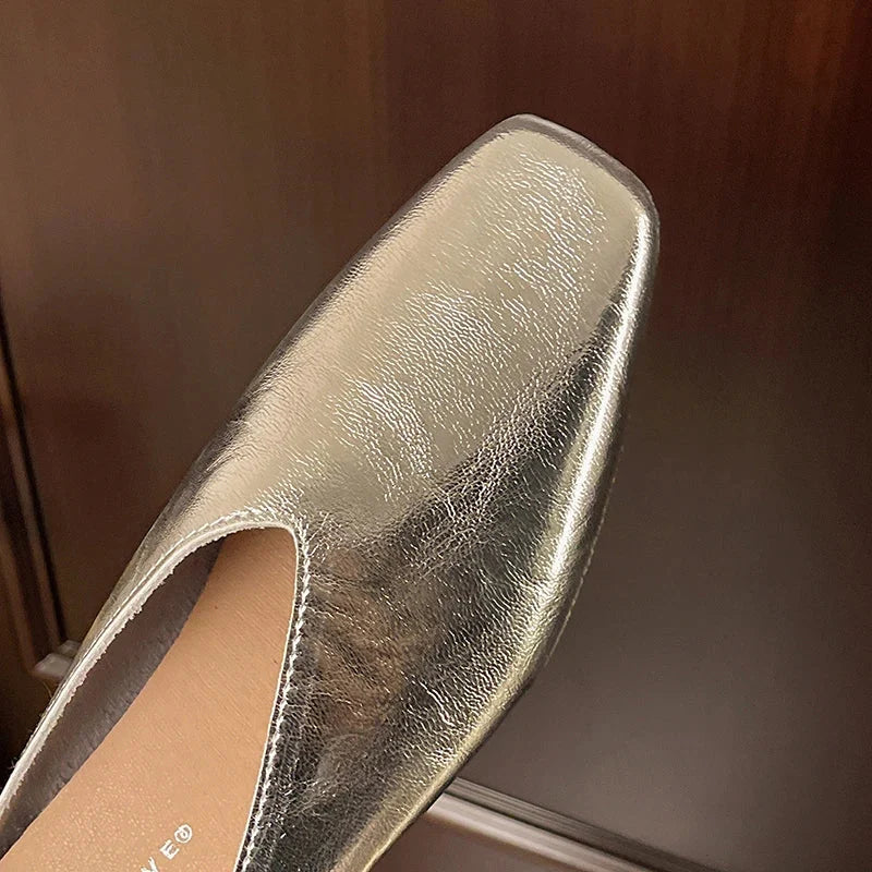 Nina - Mule Elegante in Similpelle